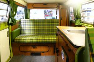 Afbeelding 22/25 van Volkswagen T2b Camper (1979)