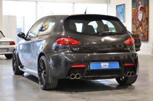 Image 7/27 of Alfa Romeo 147 3.2 GTA (2002)