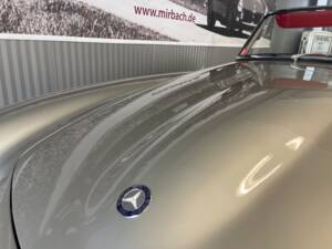 Image 18/19 of Mercedes-Benz 190 SL (1959)