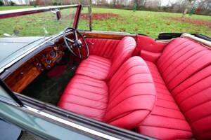 Image 32/50 of Bentley 4 1&#x2F;4 Litre (1939)