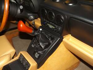 Bild 22/50 von Alfa Romeo 2.0 Spider (1992)