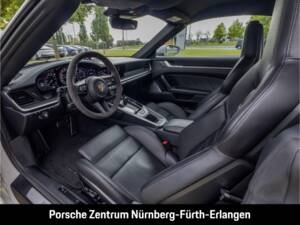 Obraz 17/50 pojazdu Porsche 911 Turbo S (2023)