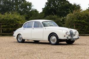 Image 46/50 of Jaguar Mk II 2.4 (1967)
