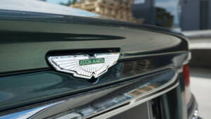 Bild 6/40 von Aston Martin DB 7 Vantage (2000)