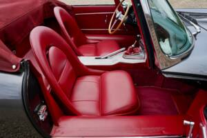 Immagine 9/50 di Jaguar E-Type 3.8 (1961)