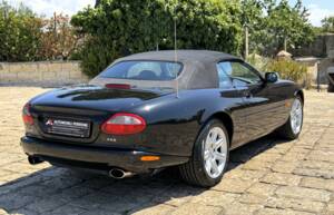 Imagen 32/34 de Jaguar XK8 4.0 (1999)