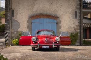 Image 37/91 de Porsche 356 B Carrera 2/2000 GS (1962)