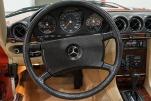 Image 55/89 of Mercedes-Benz 500 SLC (1980)