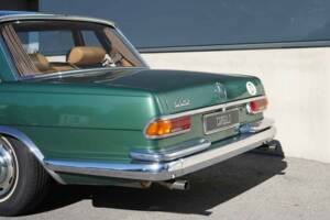 Image 3/20 of Mercedes-Benz 600 (1967)