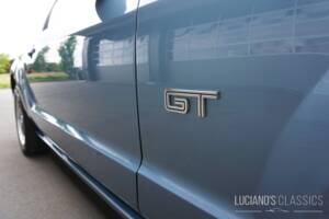 Image 35/63 of Ford Mustang GT (2005)