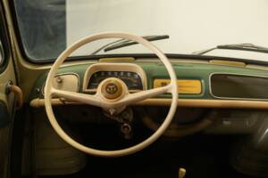 Image 26/29 of Renault Dauphine Gordini (1961)