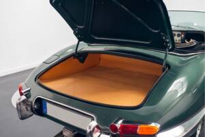 Afbeelding 6/13 van Jaguar E-Type 3.8 (1961)