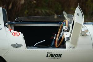 Immagine 26/50 di Jaguar D-Type (1977)