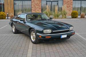 Image 13/55 de Jaguar XJS 6.0 (1994)