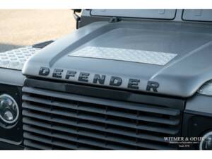 Image 15/27 of Land Rover Defender 90 (1996)