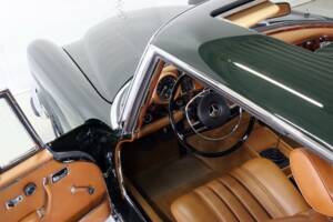 Image 11/99 of Mercedes-Benz 280 SE 3,5 (1971)