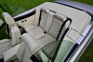 Bild 32/50 von Bentley Azure (2003)