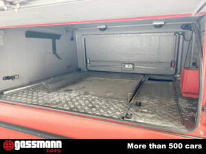 Image 9/13 de Mercedes-Benz 250 GD Wolf (SWB) (1994)