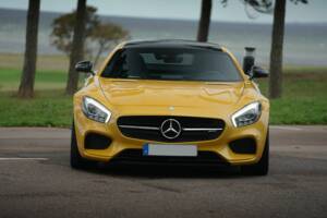 Image 4/23 of Mercedes-AMG GT-S (2015)