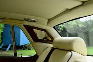 Bild 47/50 von Rolls-Royce Silver Spirit II (1992)