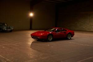 Image 40/79 of Ferrari 328 GTB (1985)