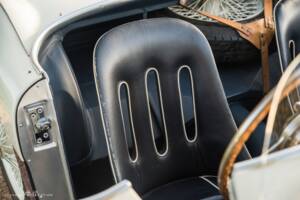 Immagine 11/17 di Austin-Healey 100 S (1955)