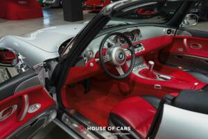Image 16/25 of BMW Z8 (2002)