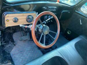 Obraz 2/8 pojazdu Studebaker V8 DeLuxe (1959)