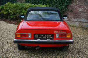 Image 9/50 of Alfa Romeo Spider Veloce 2000 (1982)
