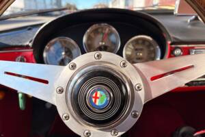 Image 8/25 of Alfa Romeo Giulietta Sprint (1960)