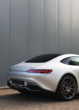 Image 12/56 of Mercedes-AMG GT-S (2017)