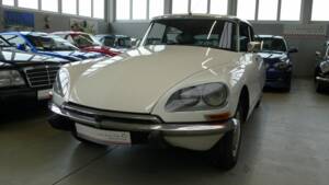 Bild 25/41 von Citroën D Super Familiale (1973)