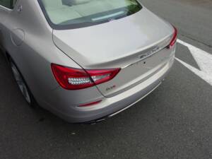 Image 13/98 of Maserati Quattroporte GTS (2015)