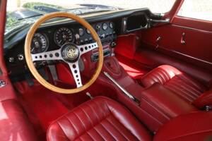 Imagen 50/50 de Jaguar E-Type 4.2 (1964)