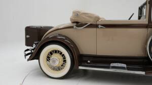 Imagen 11/15 de Chrysler Series CM (1931)