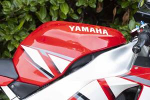 Image 3/33 of Yamaha YZF-R1 (2001)