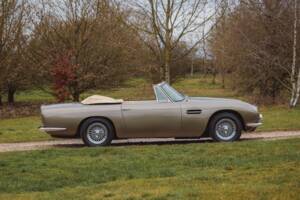 Image 35/99 of Aston Martin DB 6 Volante (1968)