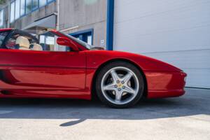 Bild 54/100 von Ferrari F 355 F1 GTS (1998)