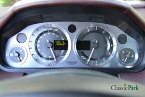 Image 27/50 de Aston Martin V8 Vantage (2005)