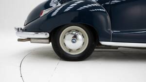 Image 15/15 de BMW 502 (1955)