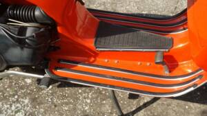 Immagine 33/50 di Piaggio Vespa P 200 E (1982)