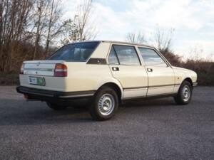 Image 8/50 of Alfa Romeo Giulietta 1.8 (1983)