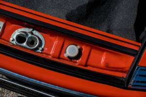 Bild 36/39 von Porsche 911 2.2 T (1971)