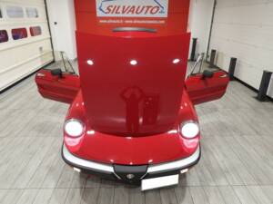 Image 12/15 of Alfa Romeo 1.6 Spider (1989)