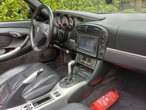 Image 71/82 of Porsche Boxster S (2000)