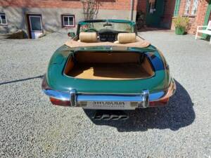 Bild 15/15 von Jaguar E-Type V12 (1973)