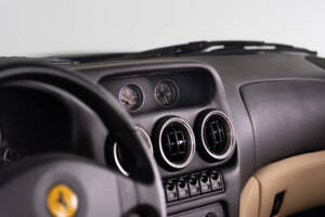 Bild 37/47 von Ferrari 550 Maranello (1997)