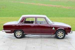 Image 8/50 of Alfa Romeo 1750 Berlina (1971)