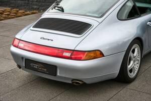 Bild 8/32 von Porsche 911 Carrera (1995)