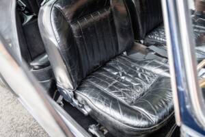 Image 31/64 of Aston Martin DB 4 (1962)